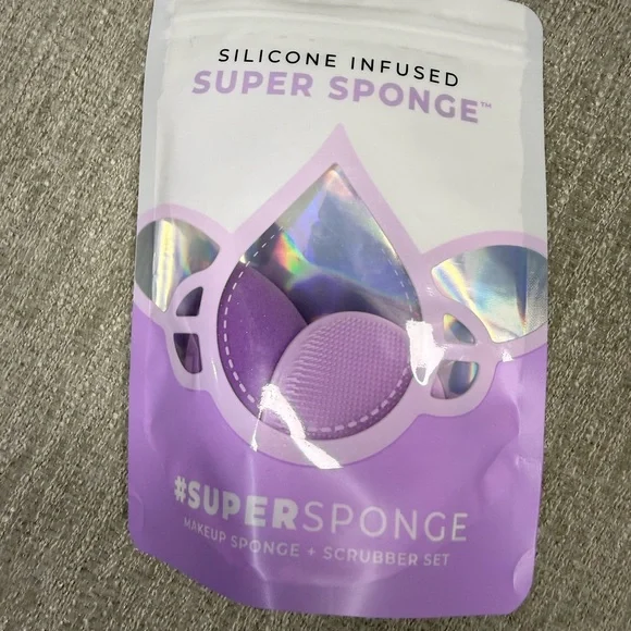 ULTIMATE SELF-CARE BEAUTY BUNDLE β¨
π Over $120 Retail Value β All Brand New β - Picture 6 of 14